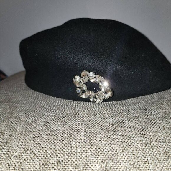 Liz Claiborne Vintage 100% Wool Beret - Picture 1 of 5
